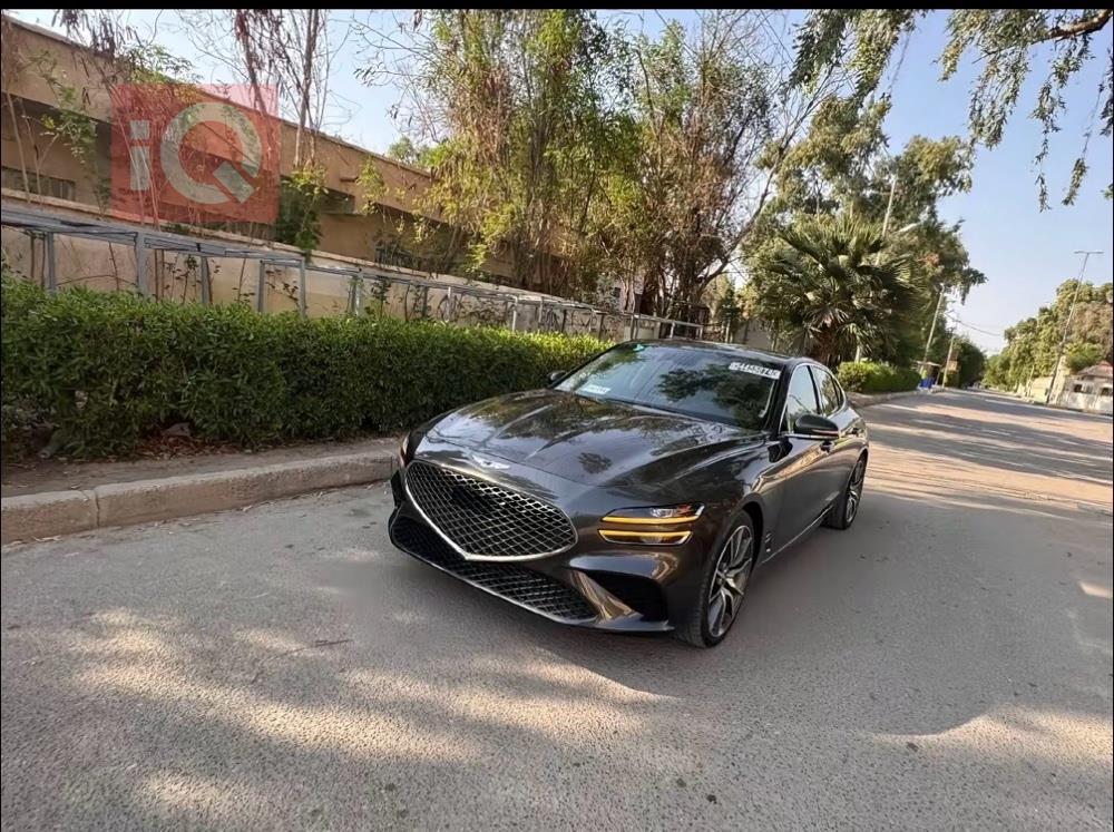جنسس G70